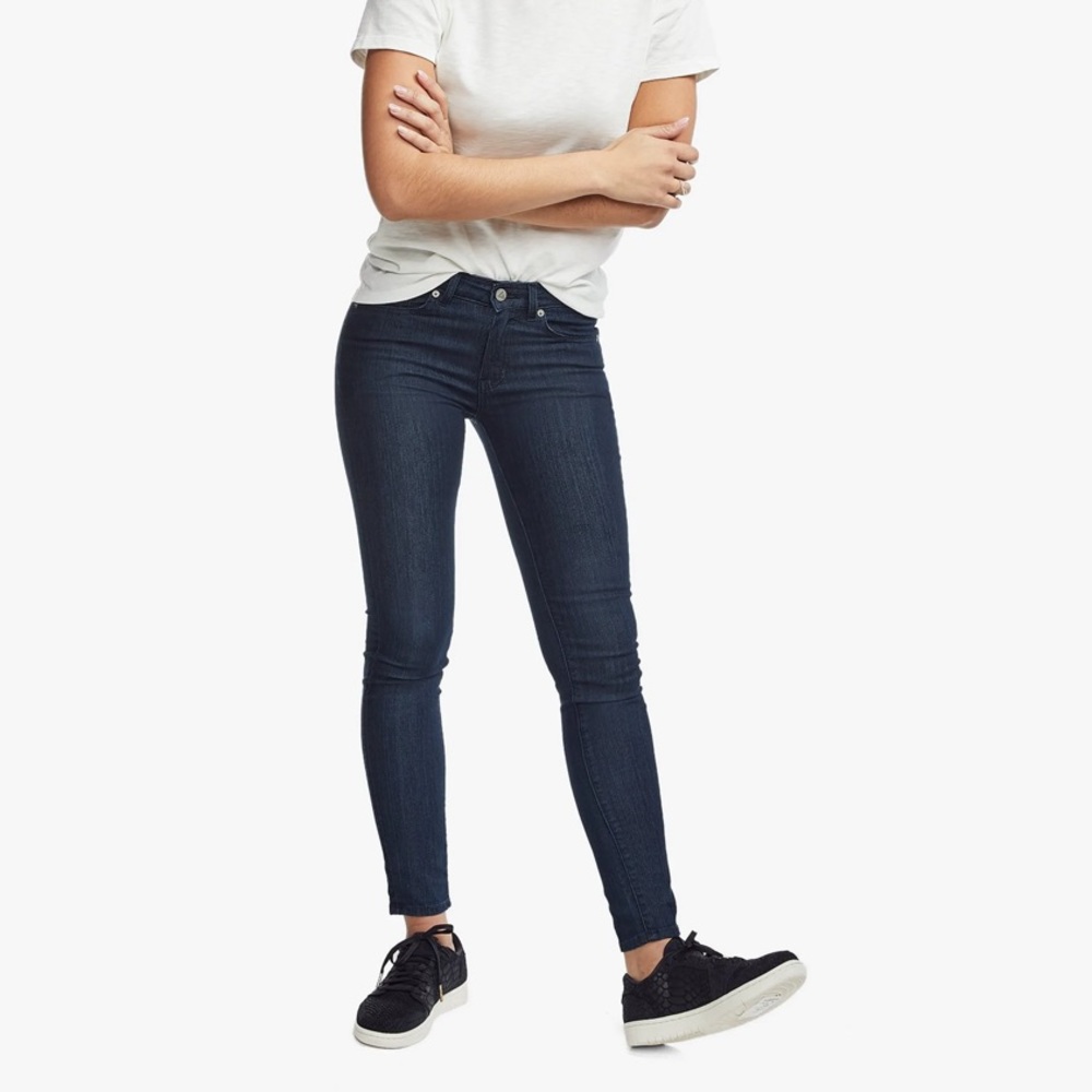 American Giant 218 Skinny Mountain Wash in Stretch Indigo Jeans size 27